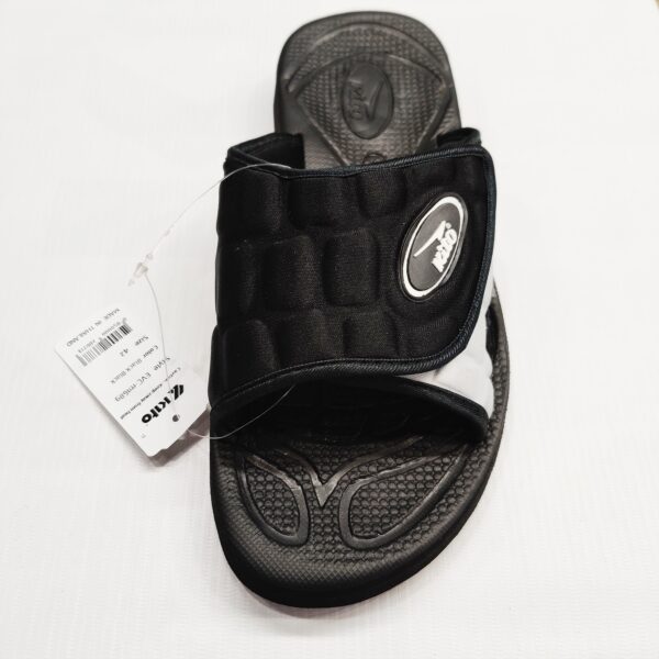 Kito Slippers for Men in Pakistan